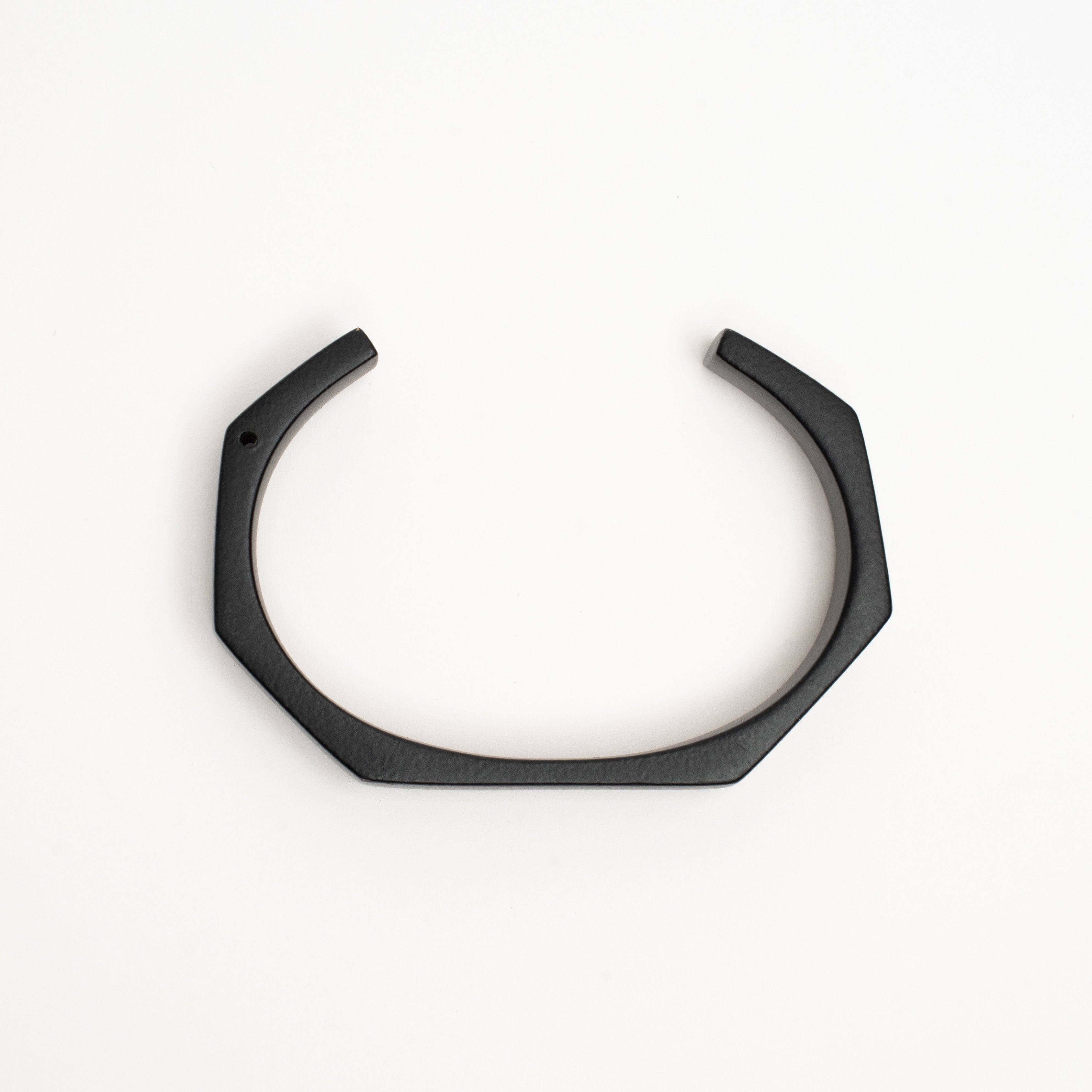 HEX CUFF - MATTE BLACK